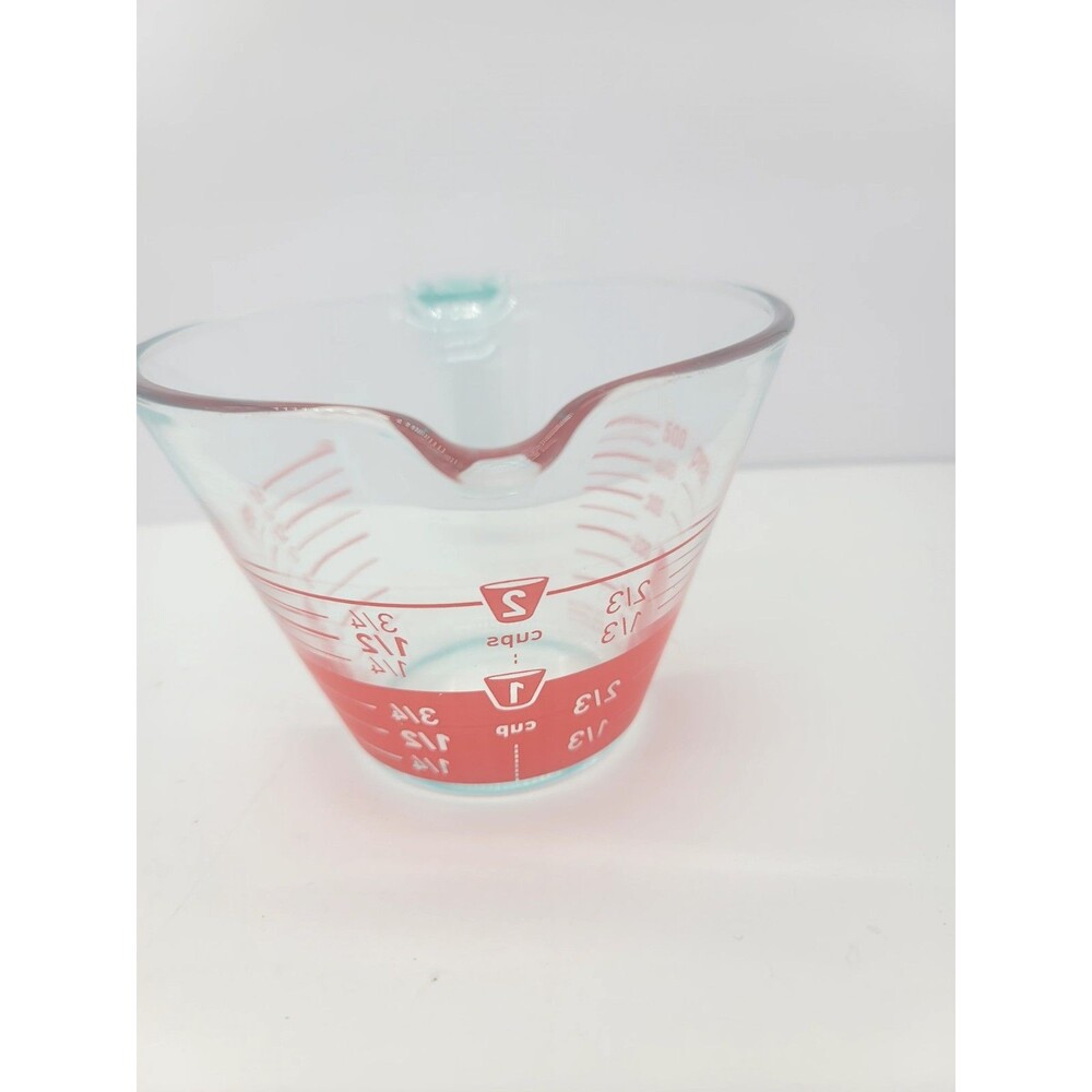 2 Cup Glass Pyrex Red Lettering Measuring Cup - Picture 3 of 6